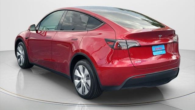 2024 Tesla Model Y Long Range