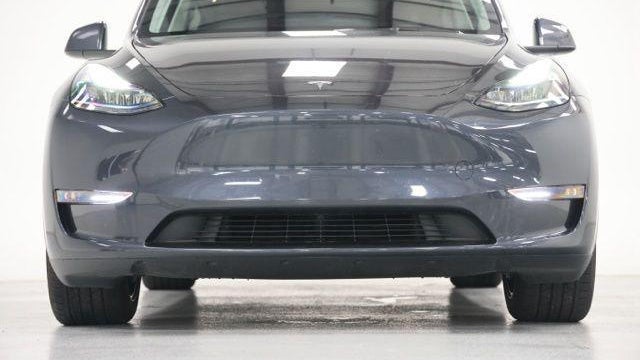 2025 Tesla Model Y Long Range