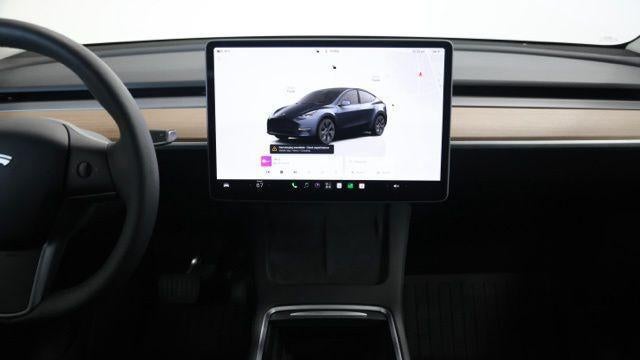 2025 Tesla Model Y Long Range