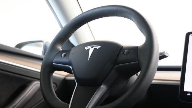 2025 Tesla Model Y Long Range
