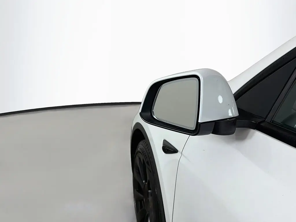 2025 Tesla Model Y - $37,799