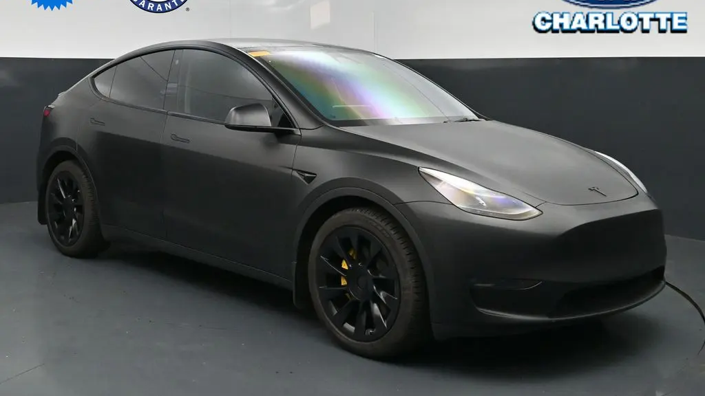 2023 Tesla Model Y Base