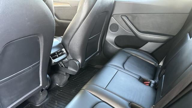2023 Tesla Model Y Base