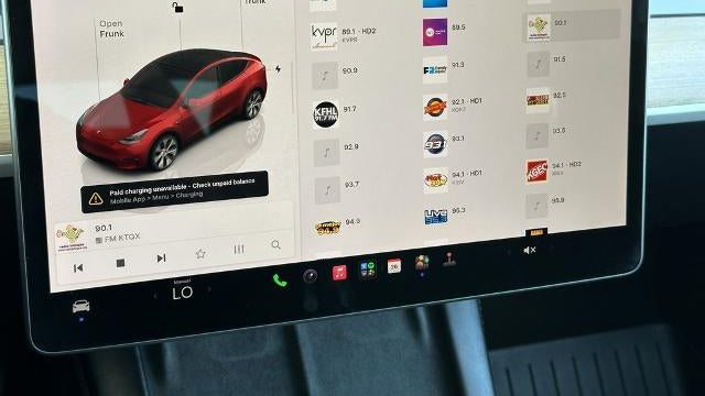 2023 Tesla Model Y Base