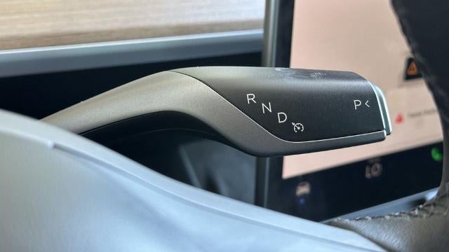 2023 Tesla Model Y Base