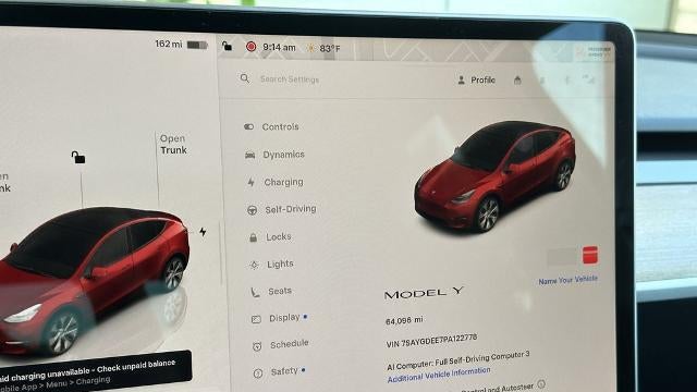 2023 Tesla Model Y Base