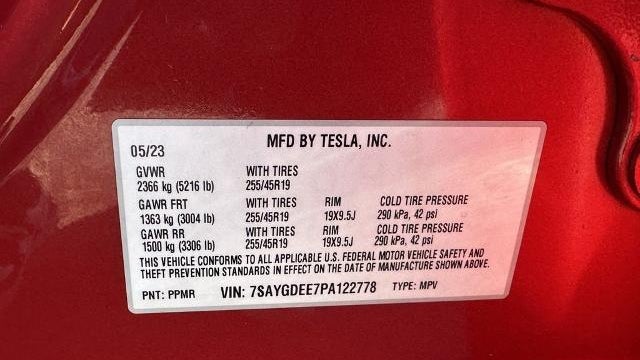 2023 Tesla Model Y Base