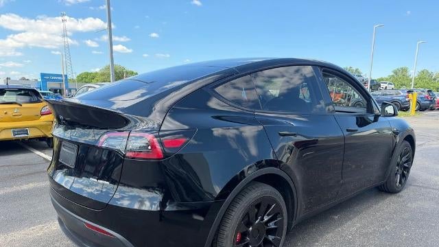 2023 Tesla Model Y Base