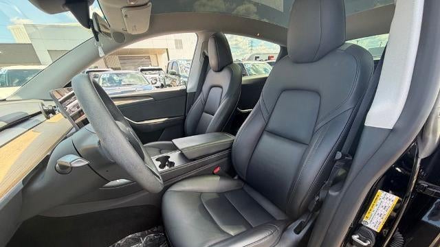 2023 Tesla Model Y Base