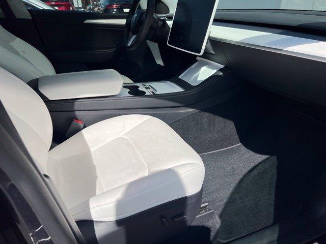2025 Tesla Model Y - $39,994