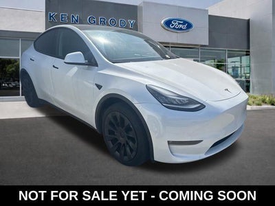 Photo of a 2022 Tesla Model Y AWD Long Range 4DR Crossover for sale