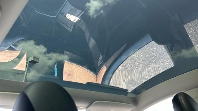 2023 Tesla Model Y Base