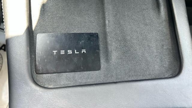 2023 Tesla Model Y Base