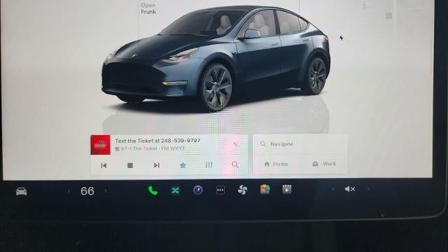2025 Tesla Model Y Long Range