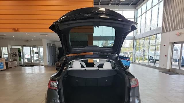 2025 Tesla Model Y Long Range