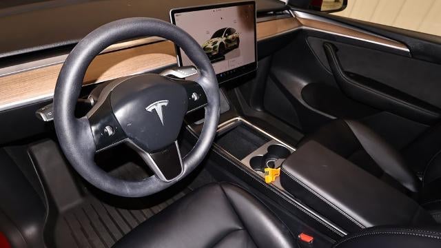 2025 Tesla Model Y Long Range