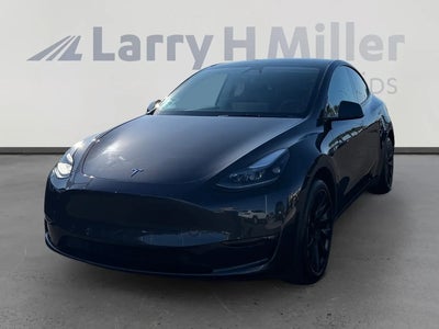 Photo of a 2025 Tesla Model Y AWD Long Range 4DR Crossover for sale