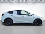 2022 Model Y Thumbnail 3