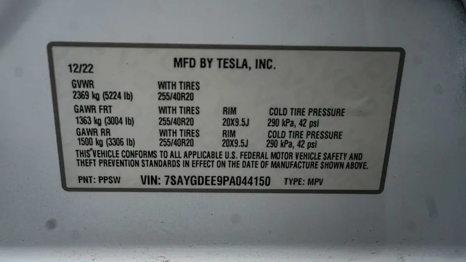 2023 Tesla Model Y Long Range