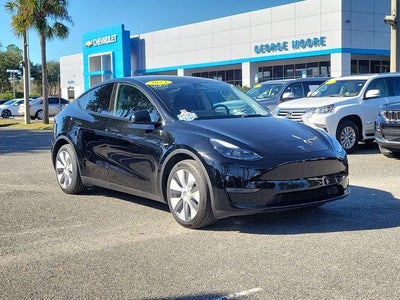 Photo of a 2023 Tesla Model Y AWD Long Range 4DR Crossover for sale