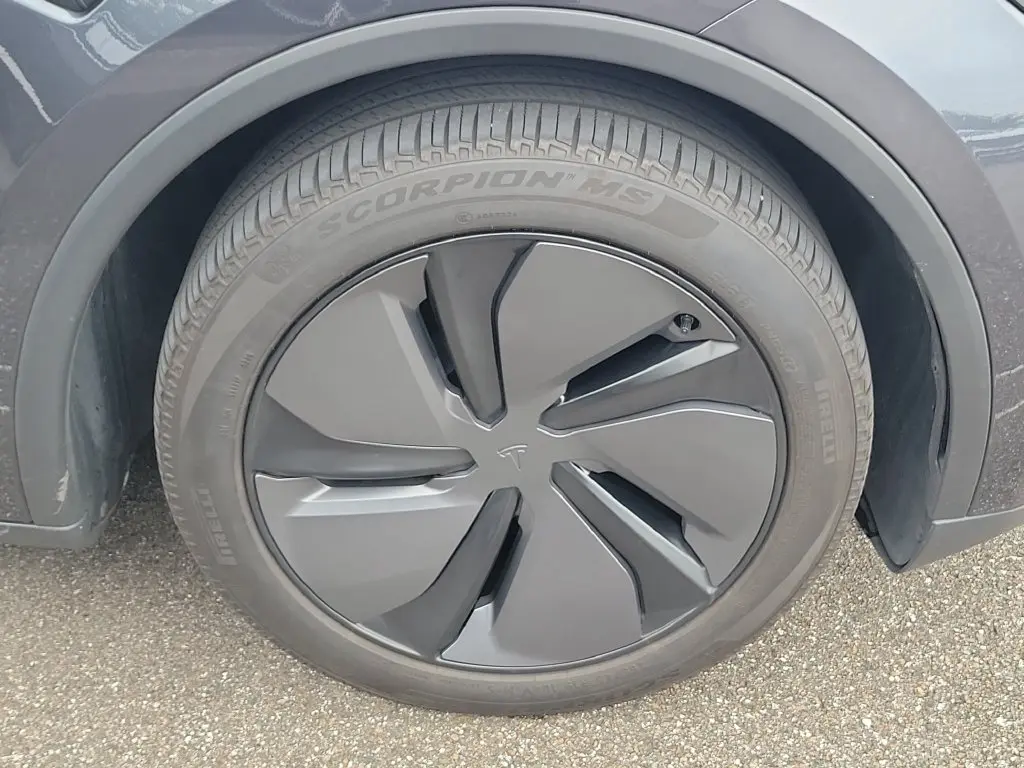 2026 Tesla Model Y - $47,399