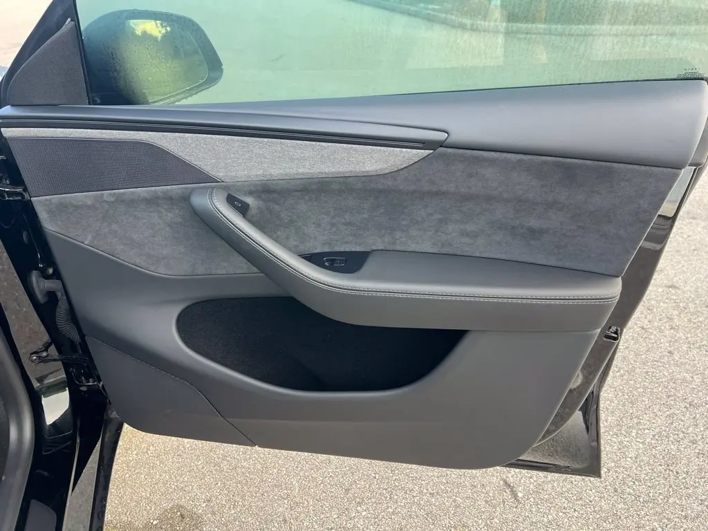 2026 Tesla Model Y - $49,469