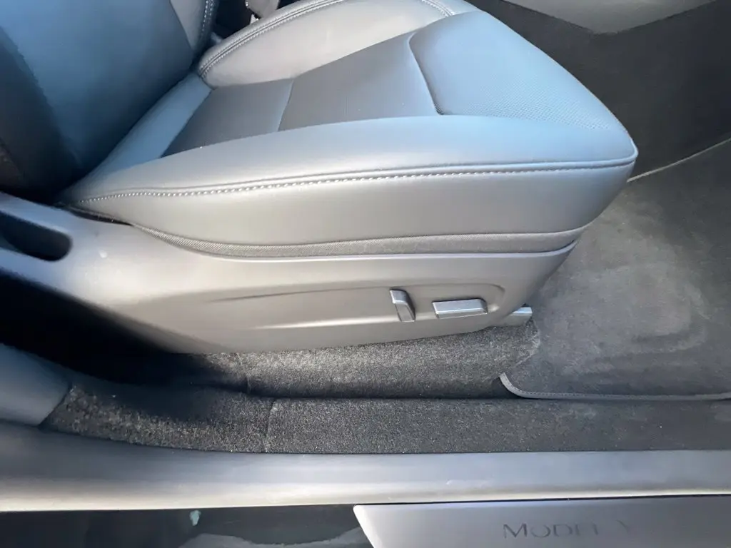 2026 Tesla Model Y - $49,469