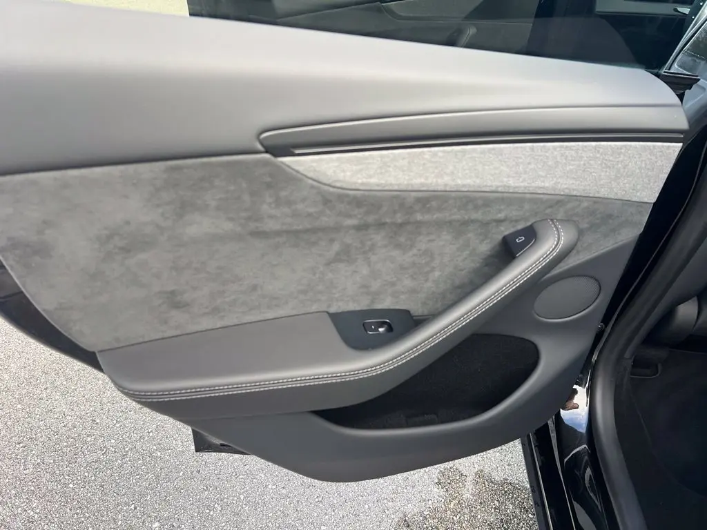 2026 Tesla Model Y - $49,469
