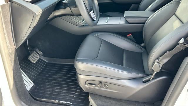 2026 Tesla Model Y Premium
