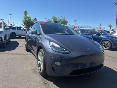 2023 Tesla Model Y AWD Long Range 4DR Crossover
