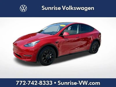 Photo of a 2023 Tesla Model Y AWD Long Range 4DR Crossover for sale