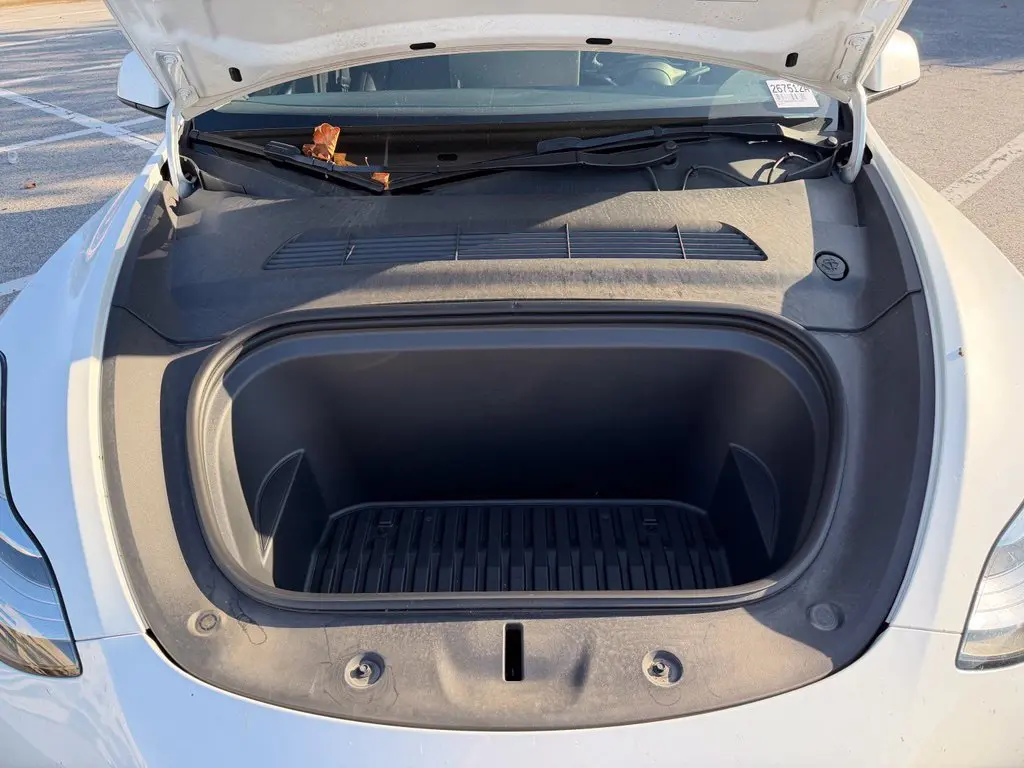 2023 Tesla Model Y - $27,297
