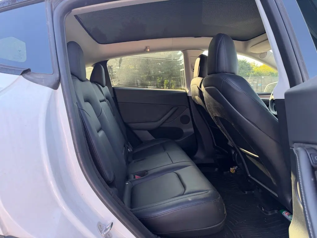 2023 Tesla Model Y - $27,297