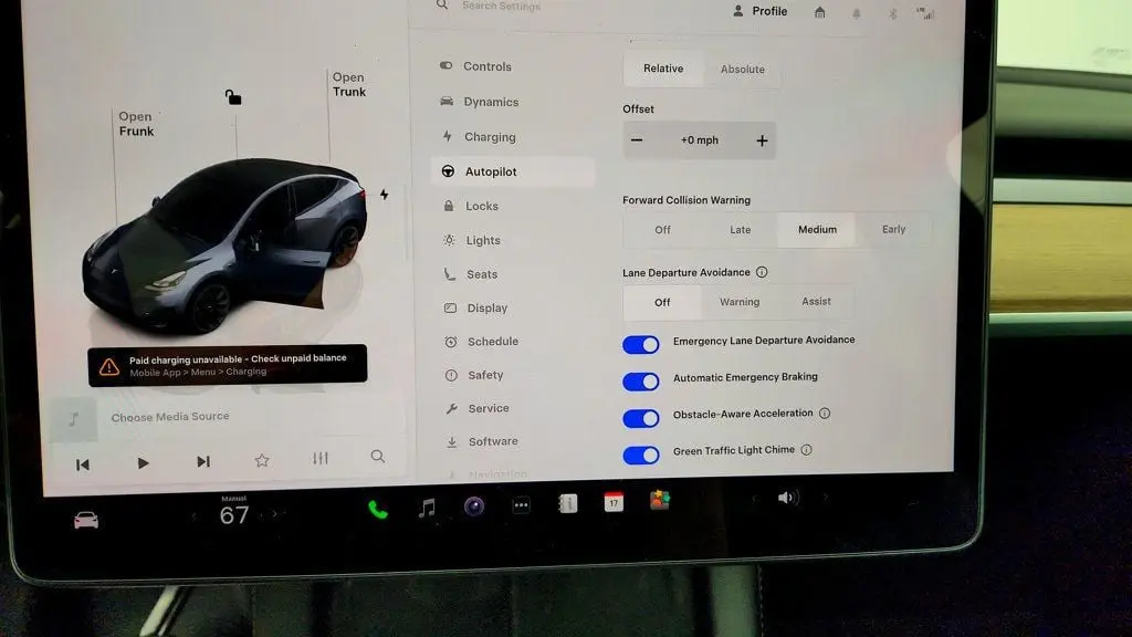 2023 Tesla Model Y Base