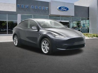 Photo of a 2024 Tesla Model Y AWD Long Range 4DR Crossover for sale