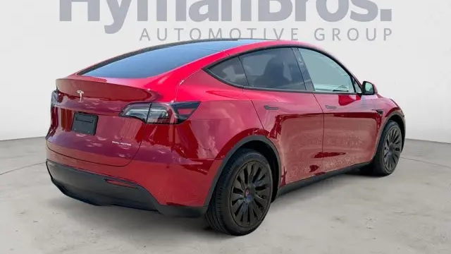 2024 Tesla Model Y Long Range
