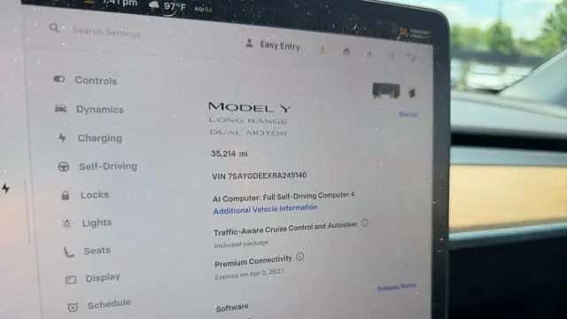 2024 Tesla Model Y Long Range