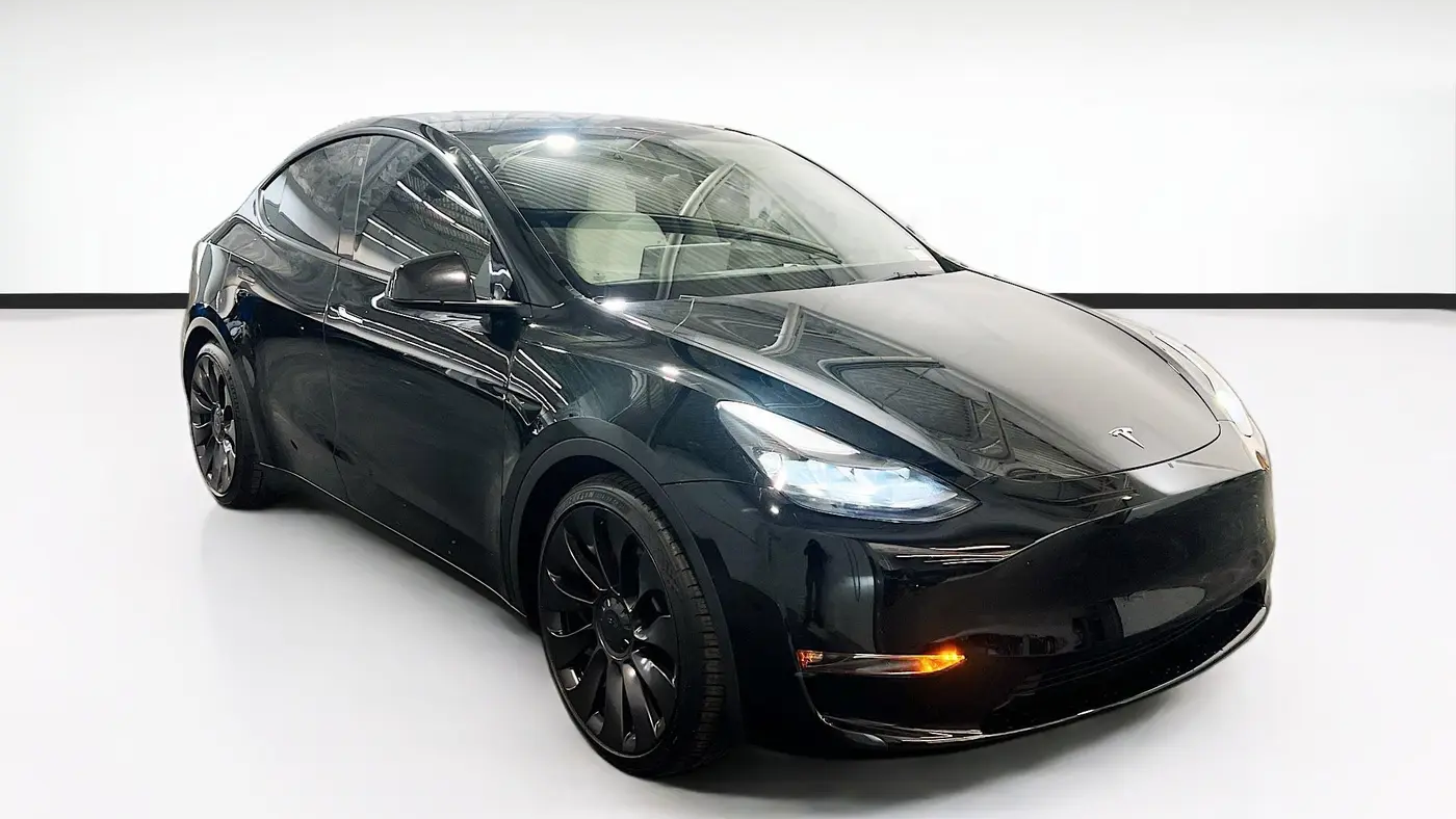 2023 Tesla Model Y Performance