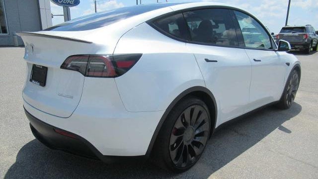 2022 Tesla Model Y Performance
