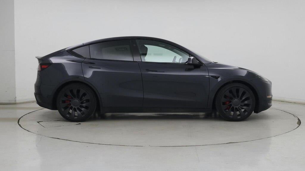 2024 Tesla Model Y Performance