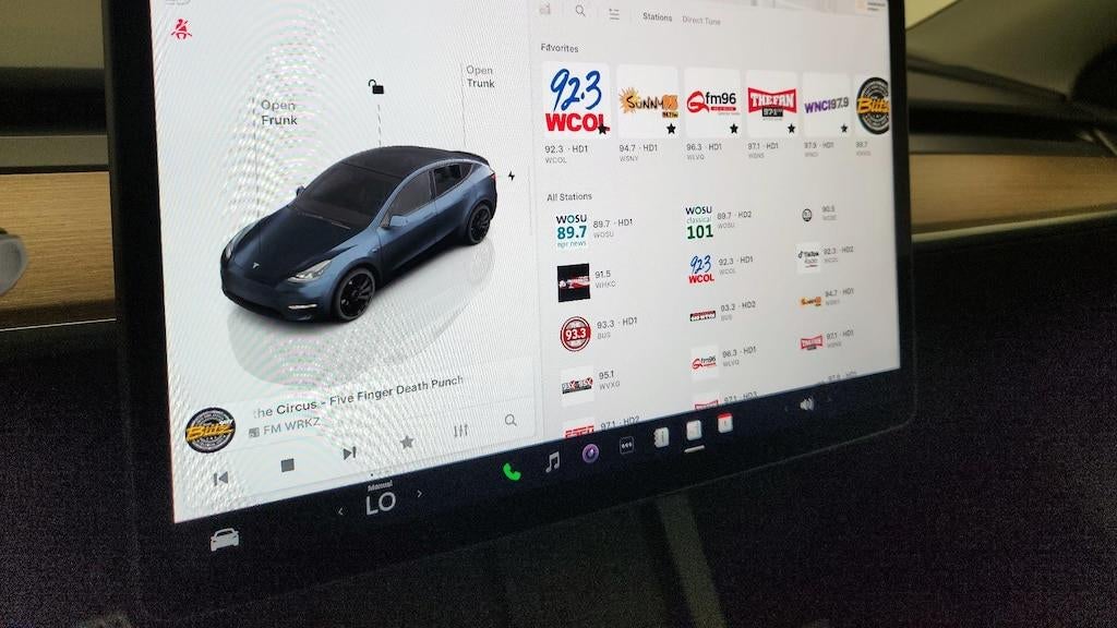 2024 Tesla Model Y Performance