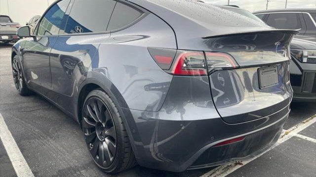 2022 Tesla Model Y Performance