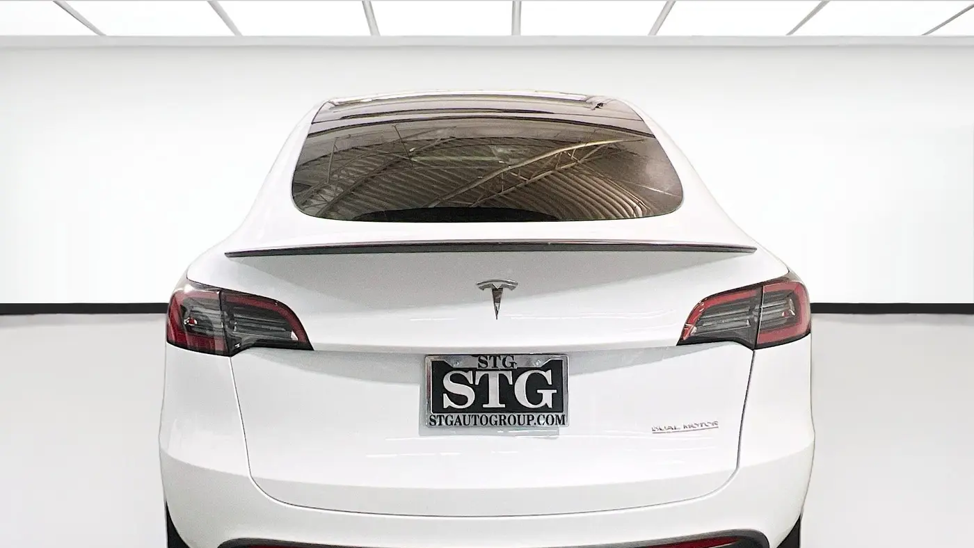 2023 Tesla Model Y Performance