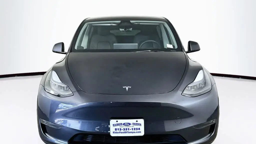 2025 Tesla Model Y Performance