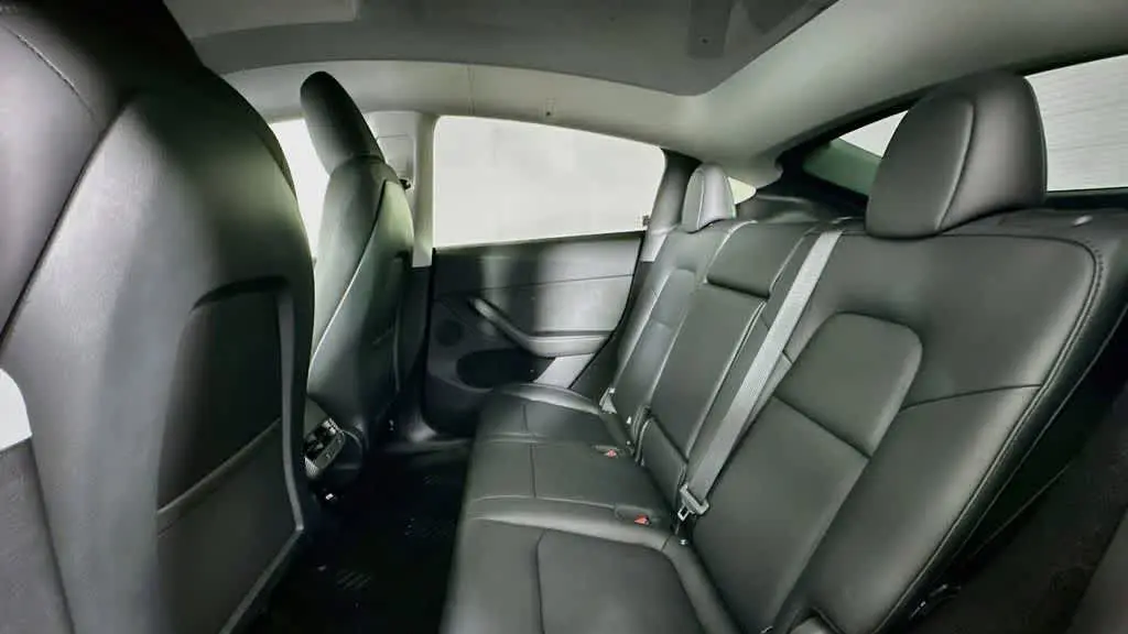 2025 Tesla Model Y Performance