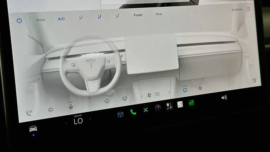 2025 Tesla Model Y Performance