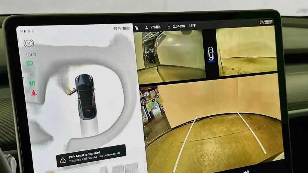 2025 Tesla Model Y Performance