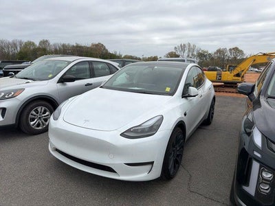 Photo of a 2024 Tesla Model Y AWD Performance 4DR Crossover for sale