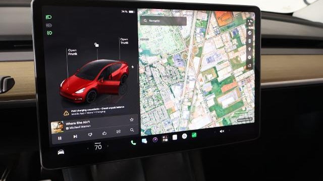 2023 Tesla Model Y Performance