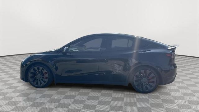 2025 Tesla Model Y Performance